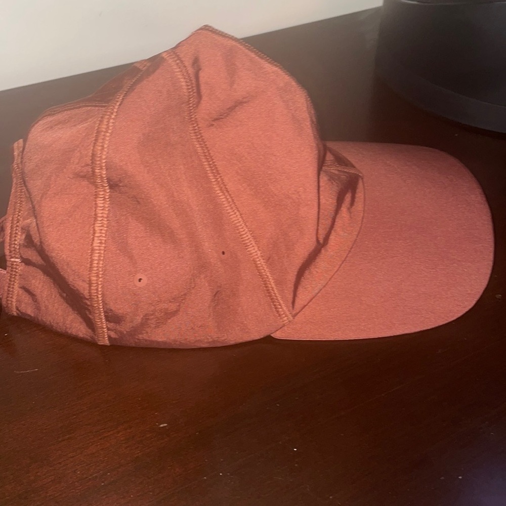 Lululemon hat